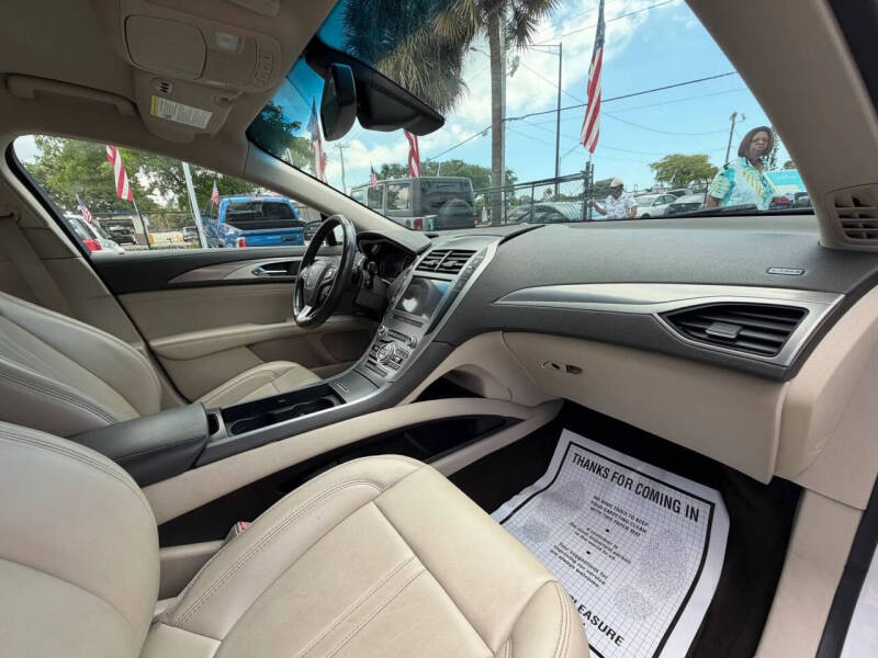2019 Lincoln MKZ