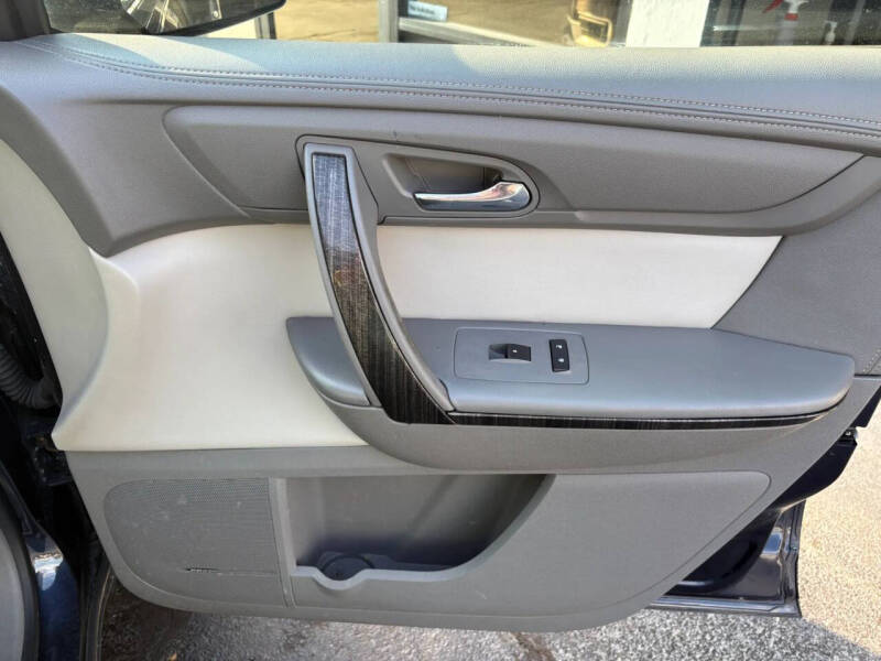 2016 GMC Acadia SLT-1