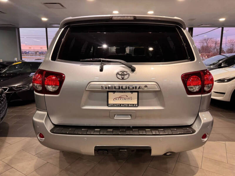 2018 Toyota Sequoia