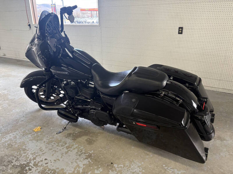 2018 Harley-Davidson Street Glide