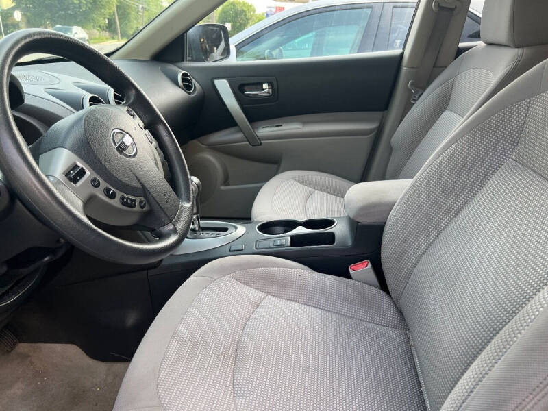 2012 Nissan Rogue SV