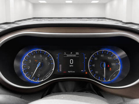 2020 Chrysler Voyager LXi