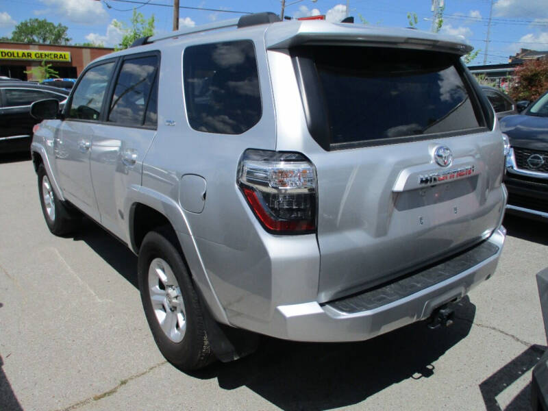 2023 Toyota 4Runner SR5