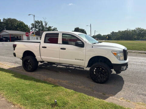 2017 Nissan Titan S