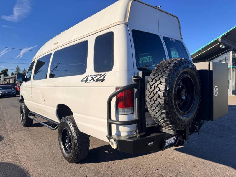 2009 Ford E-Series E-250