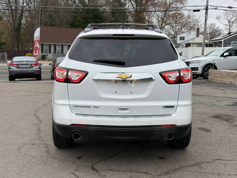 2017 Chevrolet Traverse Premier