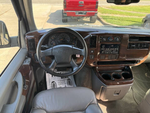 2004 GMC Savana