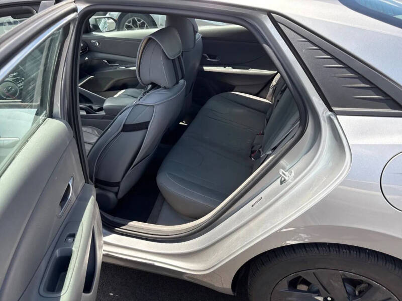 2021 Hyundai Elantra