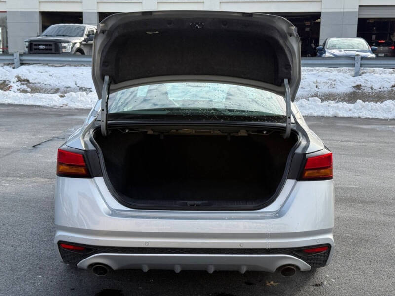 2023 Nissan Altima 2.5 SV