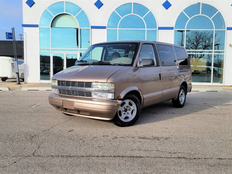 2003 Chevrolet Astro for sale at Barrington Auto Specialists in Barrington IL