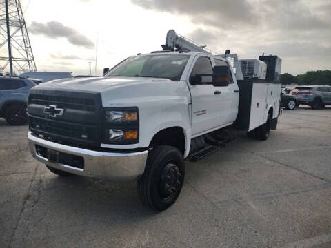 2022 Chevrolet Silverado 5500HD