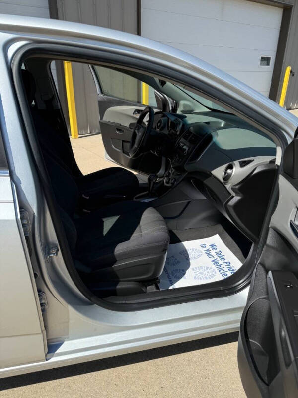 2013 Chevrolet Sonic LT Auto