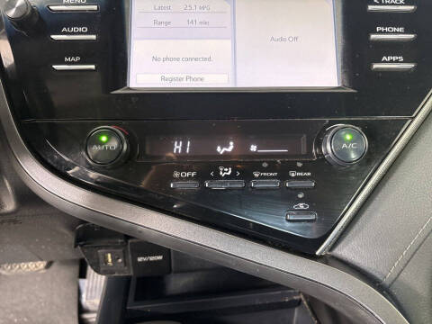 2019 Toyota Camry SE