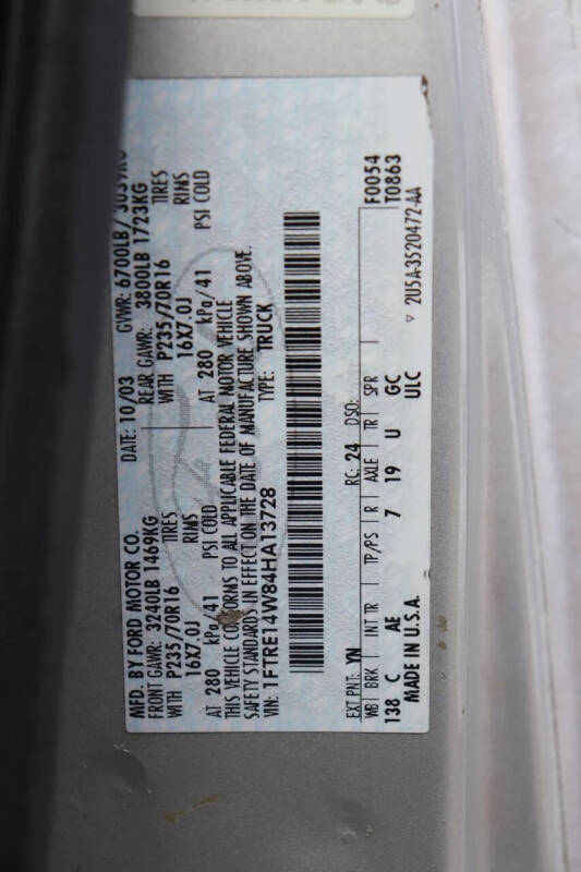 2004 Ford E-Series E-150