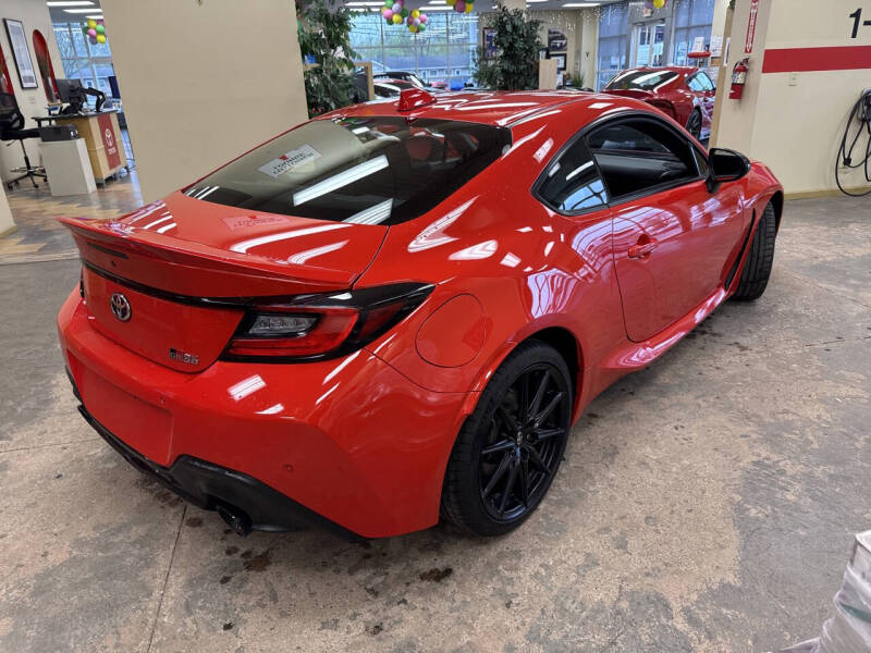 2023 Toyota GR86 Premium