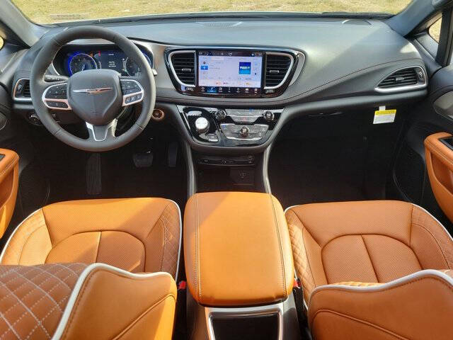 2026 Chrysler Pacifica Pinnacle