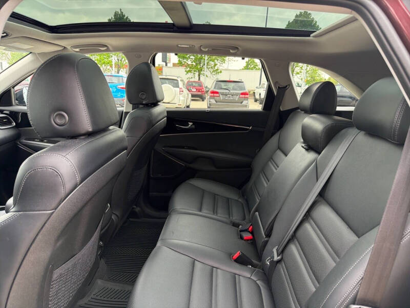 2019 Kia Sorento SX V6