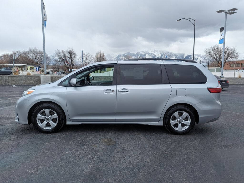 2020 Toyota Sienna for sale at Axio Auto Boise in Boise, ID