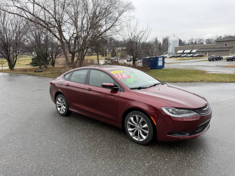 2016 Chrysler 200 S