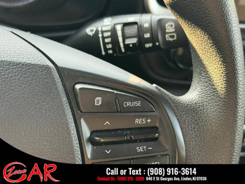 2021 Hyundai Venue SE