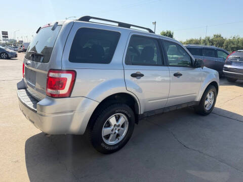 2009 Ford Escape XLS