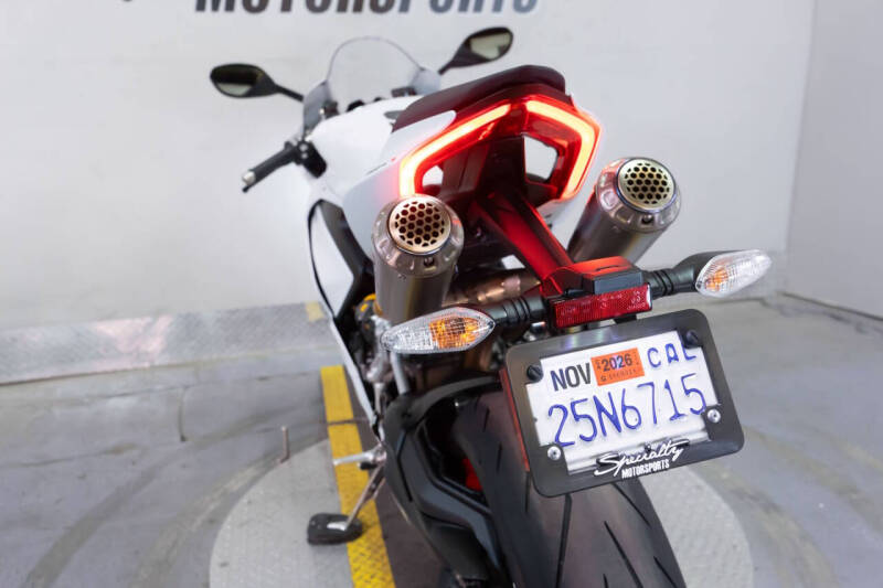 2022 Ducati Panigale V2