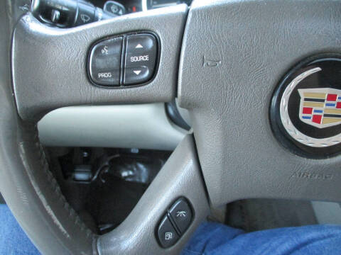 2004 Cadillac Escalade