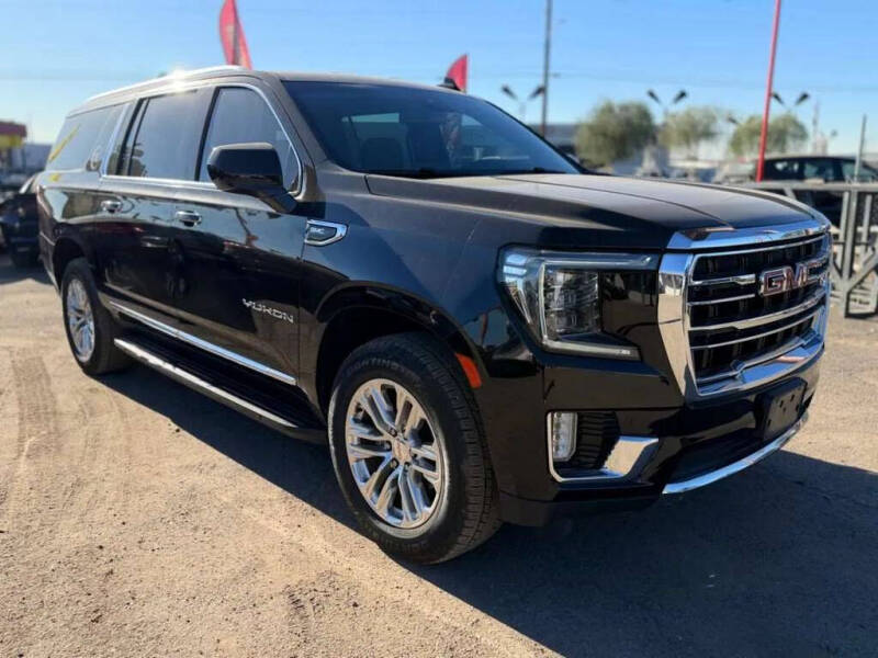 2023 GMC Yukon XL SLT