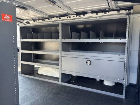 2025 Chevrolet Express 2500