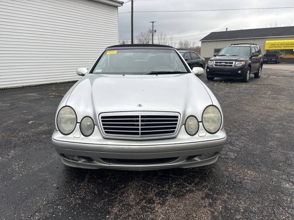 2002 Mercedes-Benz CLK for sale at DECKER AUTO SALES in Bay City, MI