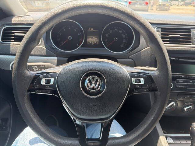 2015 Volkswagen Jetta