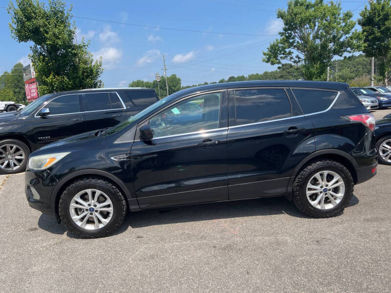 2017 Ford Escape SE