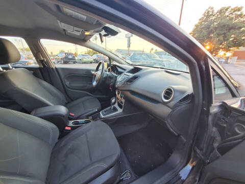 2015 Ford Fiesta SE