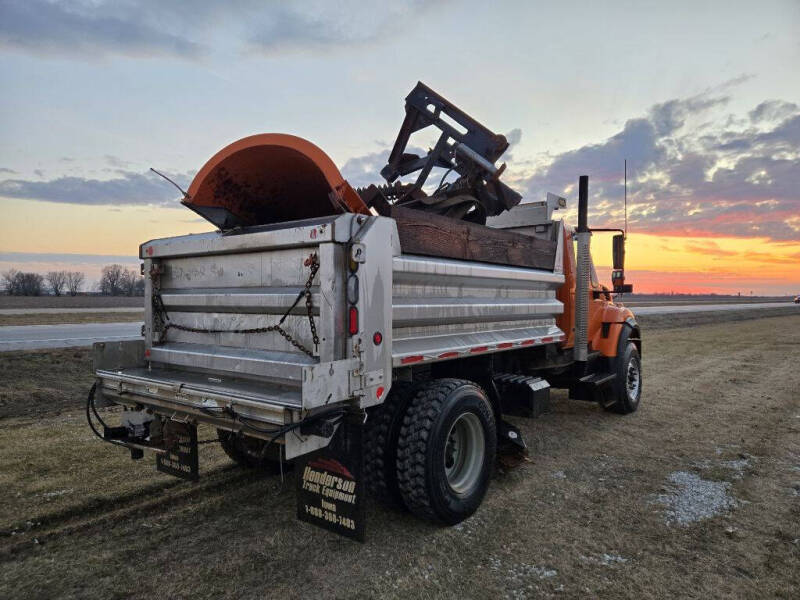 2013 International WorkStar 7400