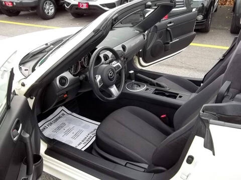 2006 Mazda MX-5 Miata Touring