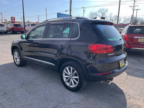 2017 Volkswagen Tiguan 2.0T Wolfsburg Edition
