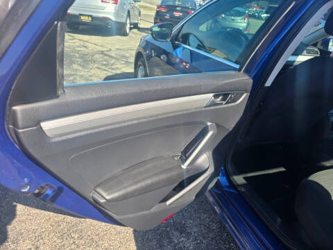 2016 Volkswagen Passat 1.8T S