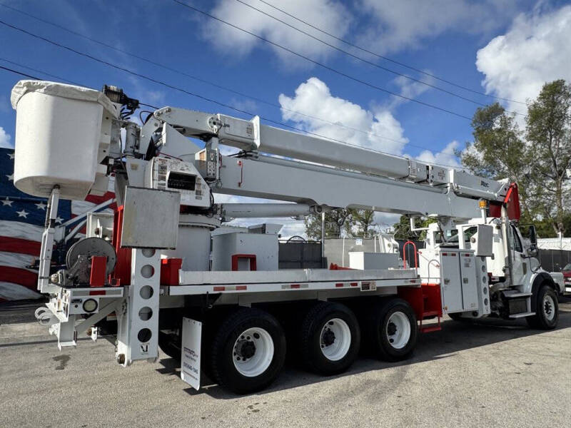 2015 Freightliner M2 112