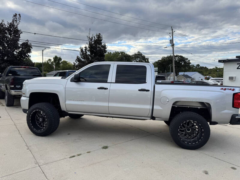 2018 Chevrolet Silverado 1500 Custom