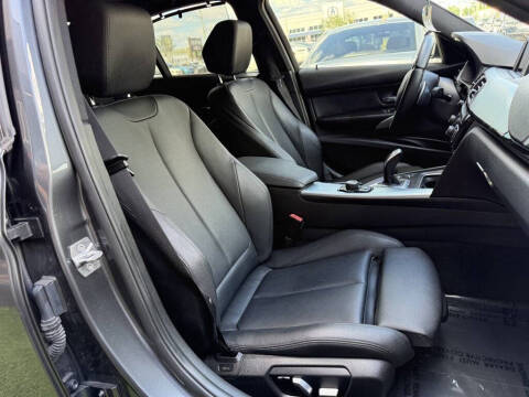 2016 BMW 3 Series 328i