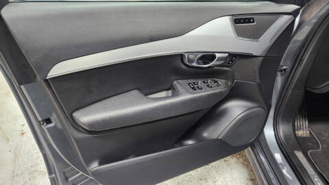 2018 Volvo XC90 T5 Momentum 7-Passenger