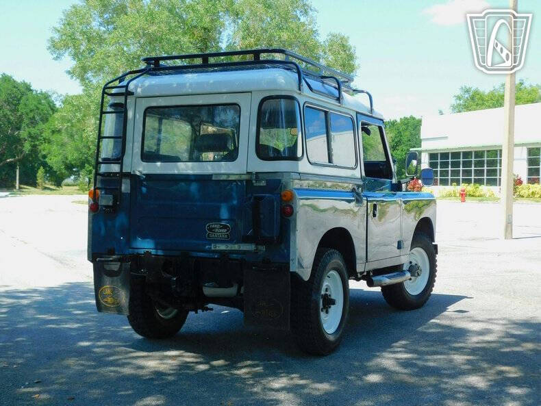 1972 Land Rover Santana