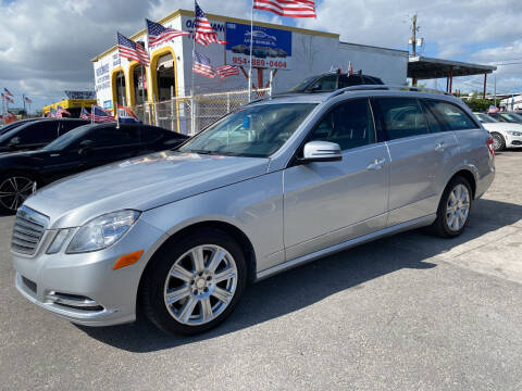 2013 Mercedes-Benz E-Class for sale at INTERNATIONAL AUTO BROKERS INC in Hollywood FL