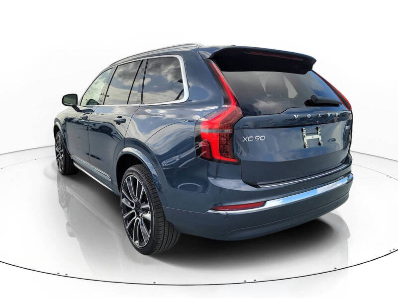 2026 Volvo XC90 B6 Plus 7P