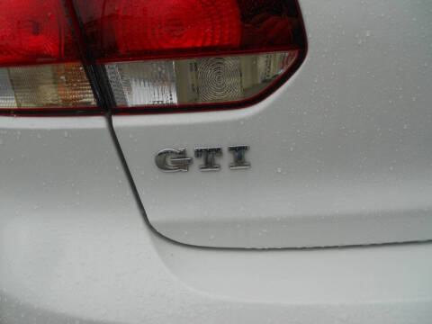 2014 Volkswagen GTI Wolfsburg Edition PZEV