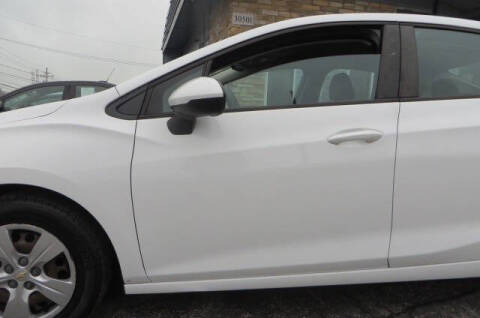 2017 Chevrolet Cruze LS Auto