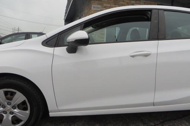 2017 Chevrolet Cruze LS Auto