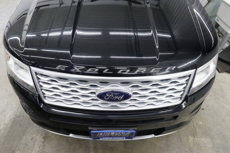 2017 Ford Explorer Platinum