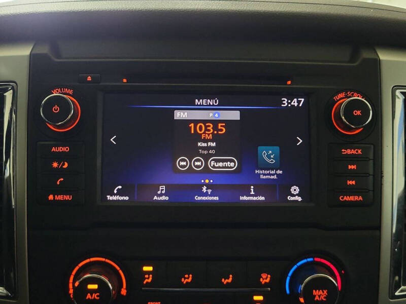 2019 Nissan Titan SV
