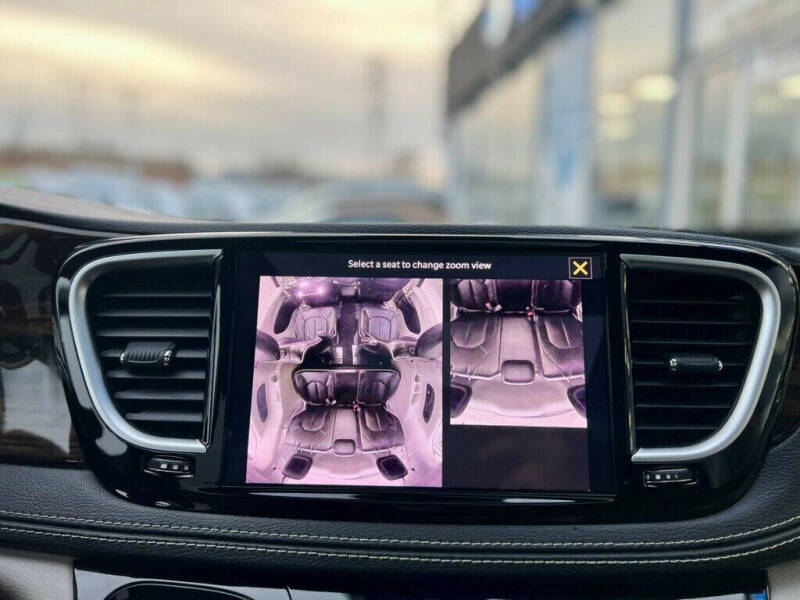 2021 Chrysler Pacifica Hybrid Limited